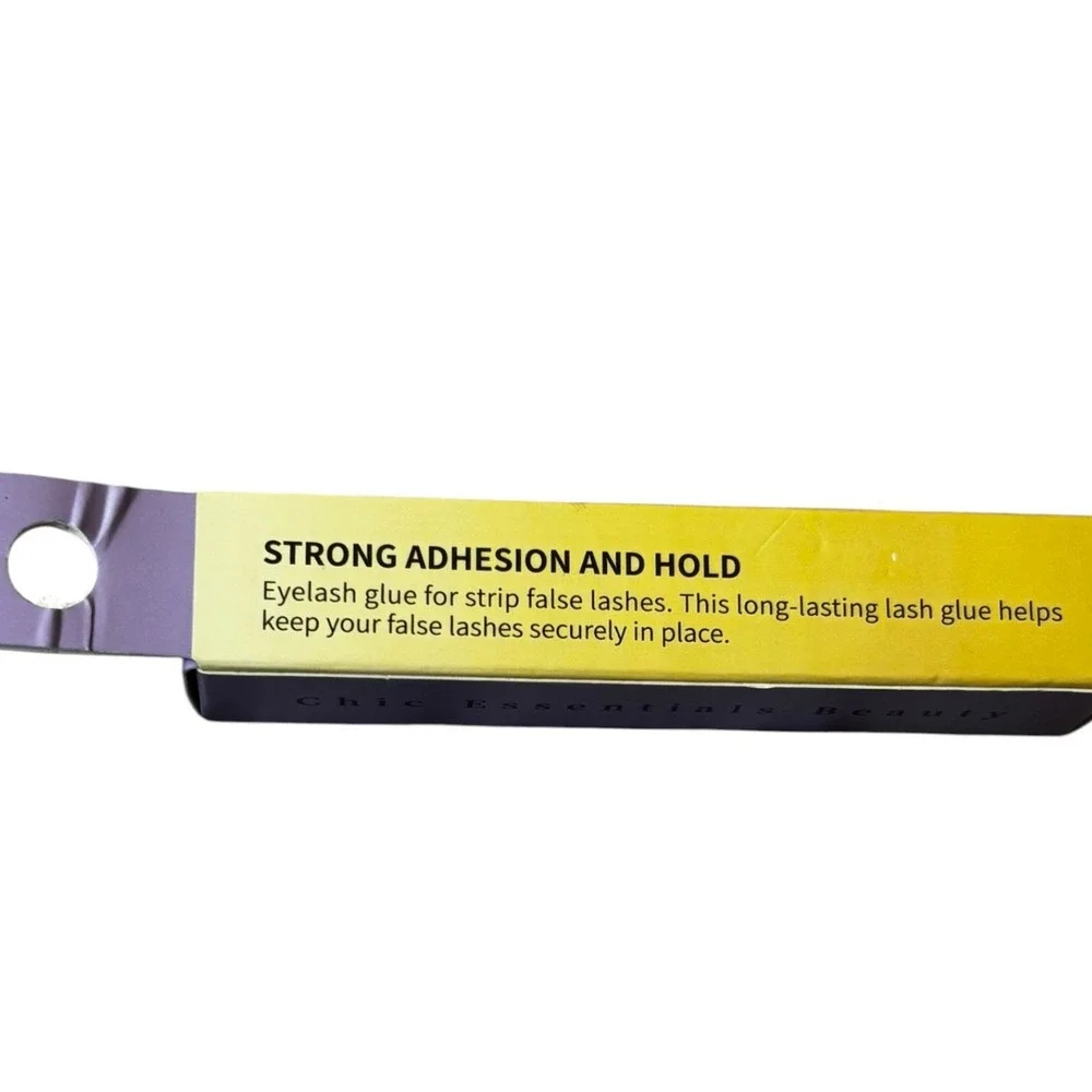 Chic Essentials Beauty Eyelash Adhesive Strong Hold Strip Lash Glue 7ml NIB